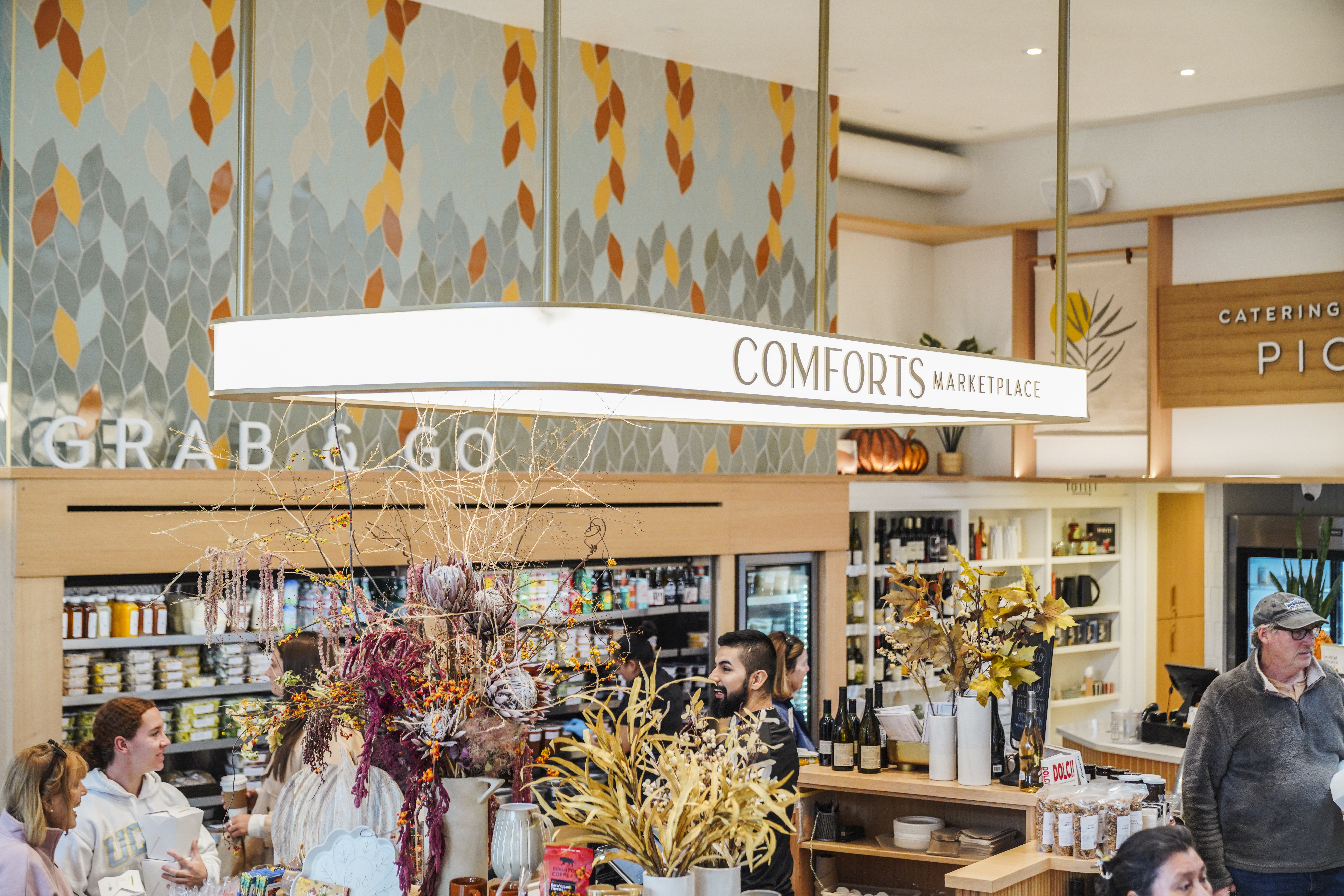 Comforts Market